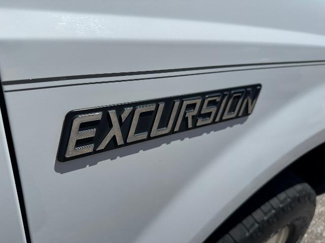 2004 Ford Excursion XLT