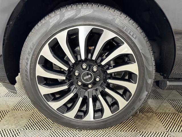 2022 Lincoln Navigator Black Label L