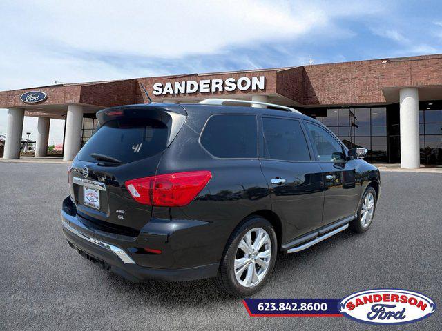 2018 Nissan Pathfinder SL