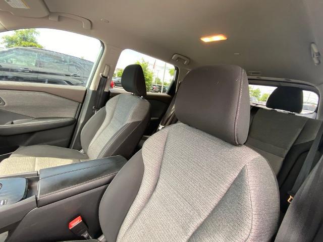 2022 Nissan Rogue SV FWD