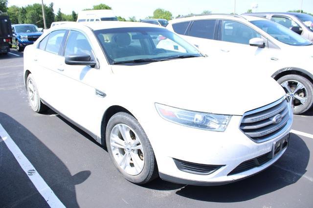 2018 Ford Taurus SE