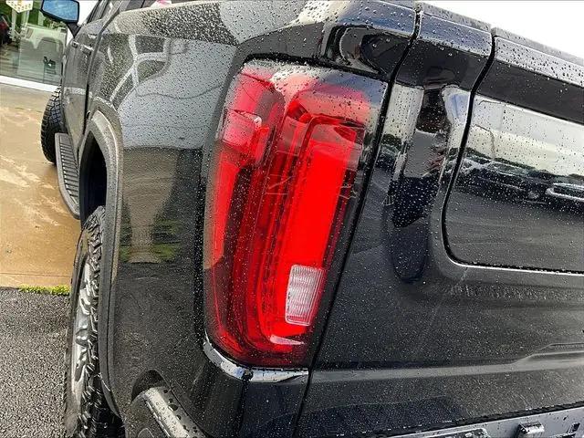 2026 GMC Sierra 1500 Crew Cab, Short Bed, AT4X, 4WD