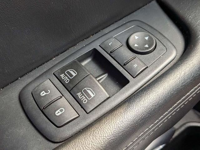 2016 Dodge Challenger R/T Plus
