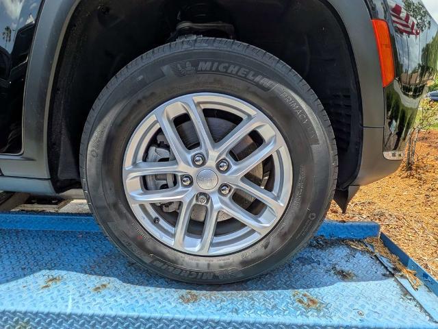 2025 Jeep Grand Cherokee L Laredo X 4x4