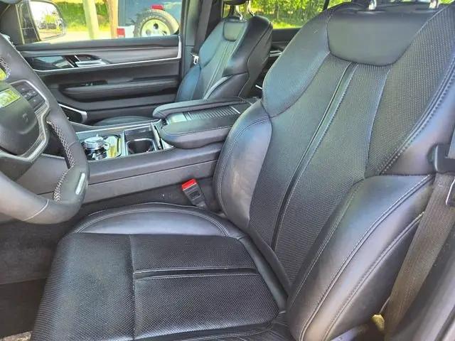 2024 Jeep Wagoneer Series III 4x4