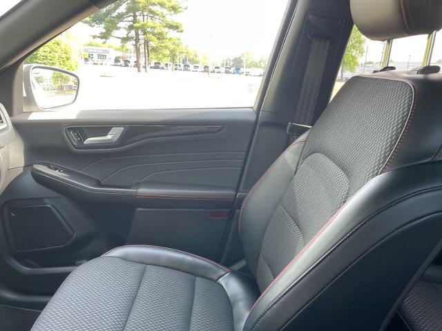 2023 Ford Escape ST-Line Elite