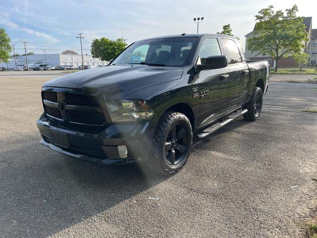 2018 Ram 1500 Express Crew Cab 4x4 5'7" Box