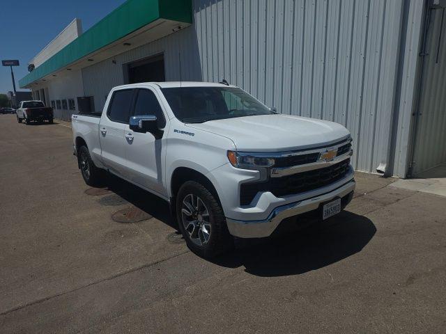 2023 Chevrolet Silverado 1500 4WD Crew Cab Standard Bed LT for sale in Selma, CA