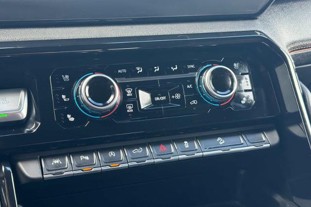2025 GMC Sierra 1500 4WD Crew Cab Standard Box AT4