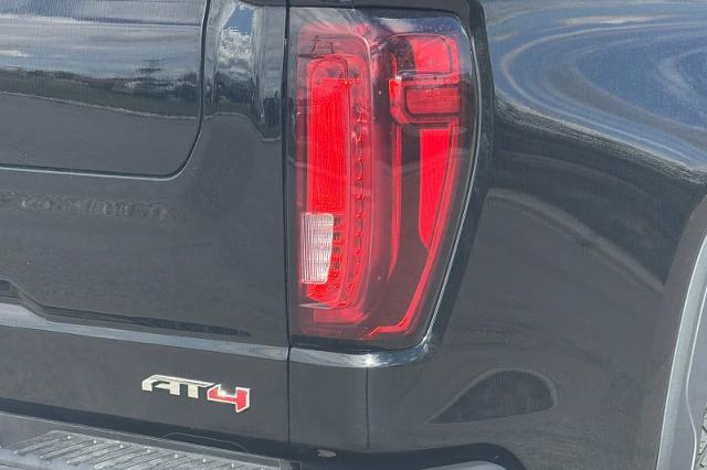 2025 GMC Sierra 1500 4WD Crew Cab Standard Box AT4