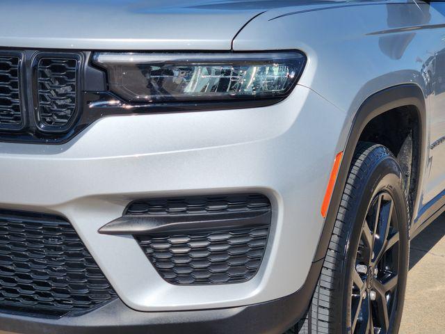 2025 Jeep Grand Cherokee Altitude 4x4