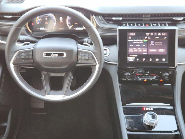 2025 Jeep Grand Cherokee Altitude 4x4