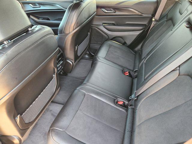 2025 Jeep Grand Cherokee Altitude 4x4