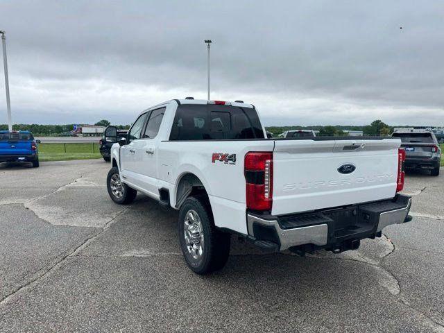 2023 Ford F-350 LARIAT