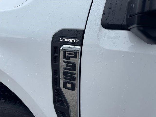 2023 Ford F-350 LARIAT