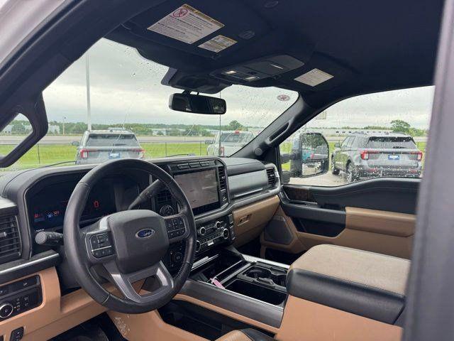 2023 Ford F-350 LARIAT