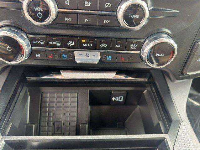 2023 Ford F-350 LARIAT