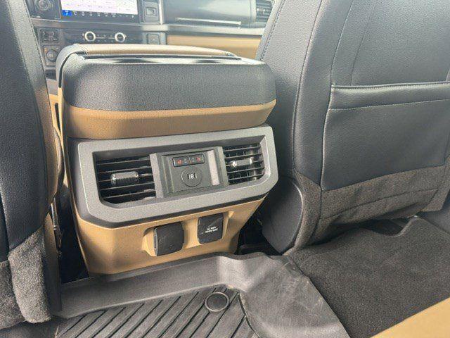 2023 Ford F-350 LARIAT