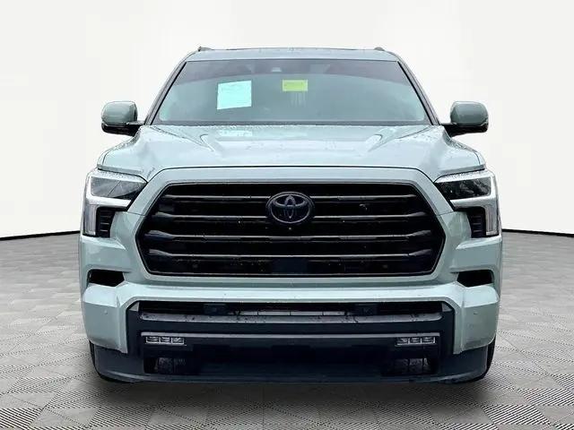 2023 Toyota Sequoia SR5