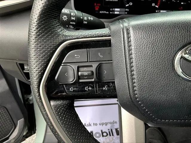 2023 Toyota Sequoia SR5