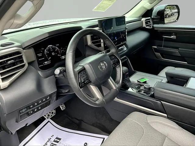 2023 Toyota Sequoia SR5