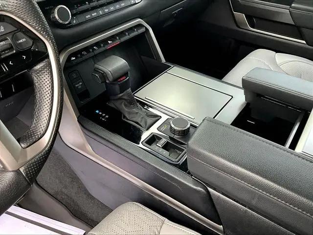 2023 Toyota Sequoia SR5