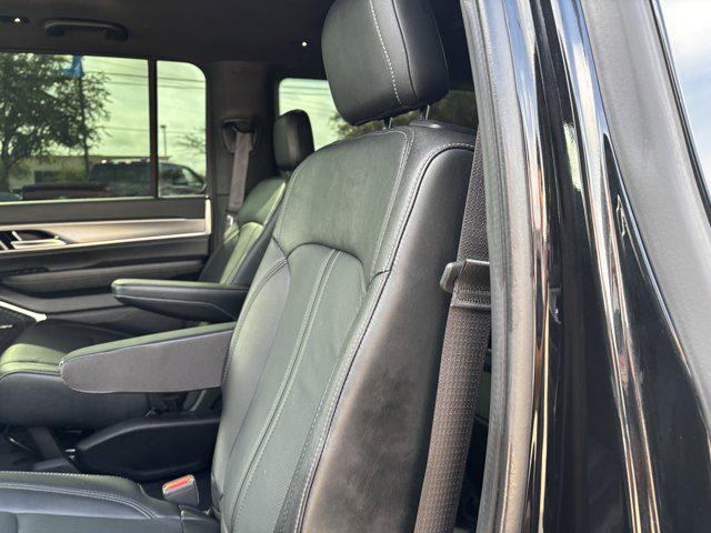 2023 Jeep Wagoneer Series II Carbide 4x4