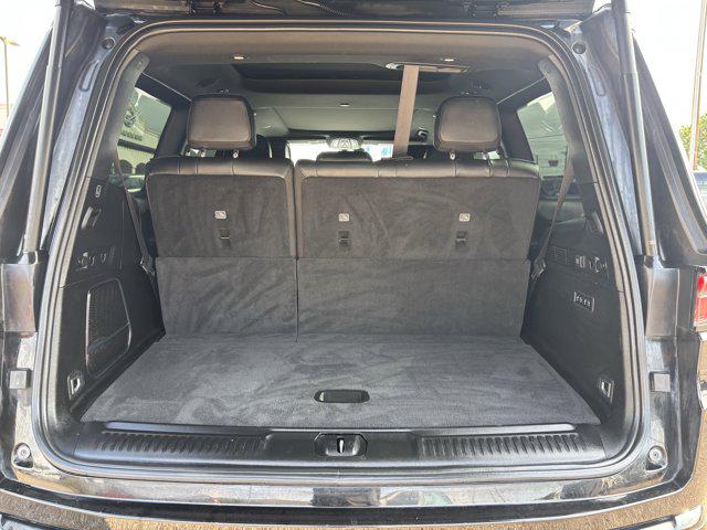 2023 Jeep Wagoneer Series II Carbide 4x4