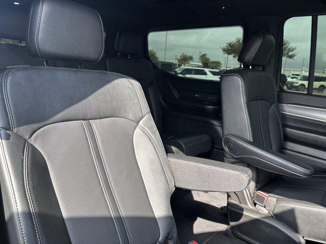 2023 Jeep Wagoneer Series II Carbide 4x4