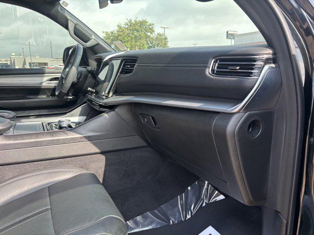 2023 Jeep Wagoneer Series II Carbide 4x4