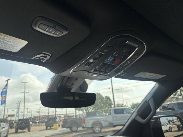2023 Jeep Wagoneer Series II Carbide 4x4