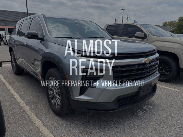 2024 Chevrolet Traverse FWD LS