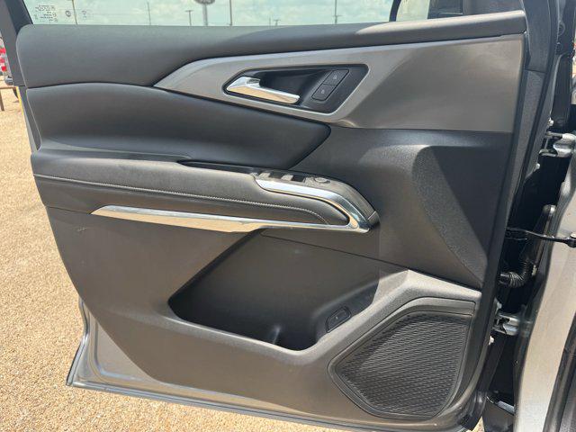 2024 Chevrolet Traverse FWD LS