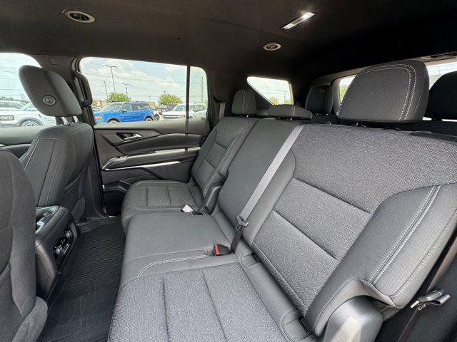 2024 Chevrolet Traverse FWD LS