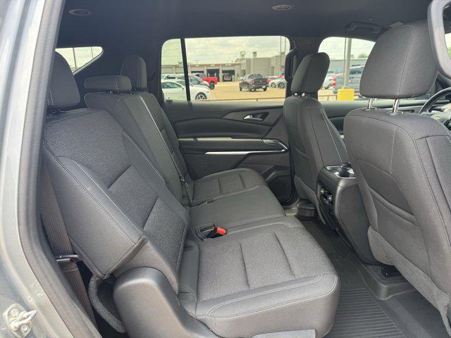 2024 Chevrolet Traverse FWD LS