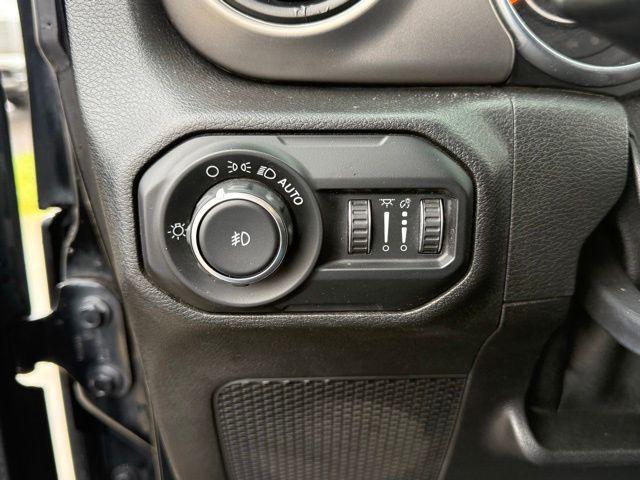 2020 Jeep Wrangler Sport S 4x4