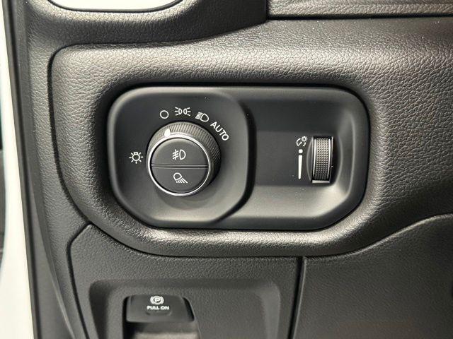 2024 Ram 1500 Big Horn Crew Cab 4x4 6'4" Box