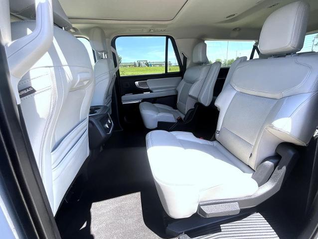 2025 Ford Expedition Platinum MAX