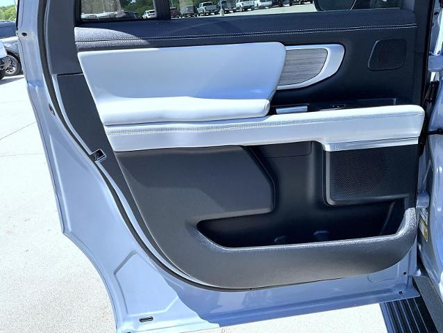 2025 Ford Expedition Platinum MAX