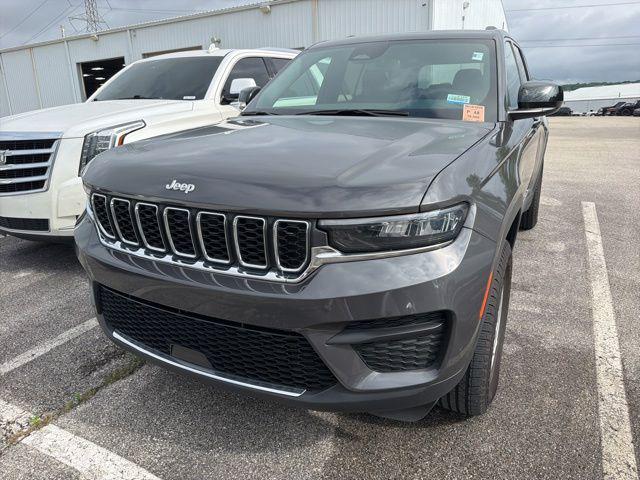 2024 Jeep Grand Cherokee Laredo 4x4