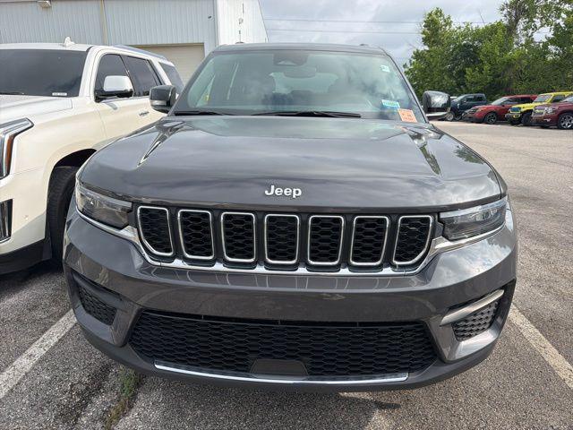 2024 Jeep Grand Cherokee Laredo 4x4