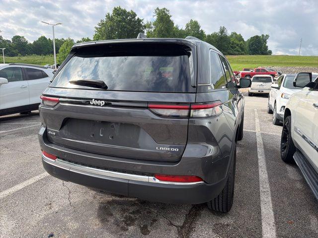 2024 Jeep Grand Cherokee Laredo 4x4