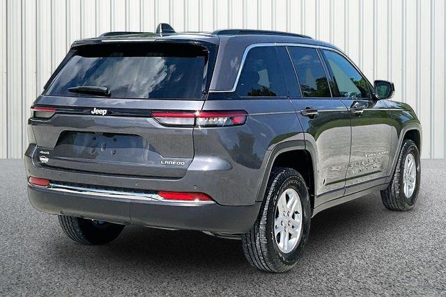 2024 Jeep Grand Cherokee Laredo 4x4