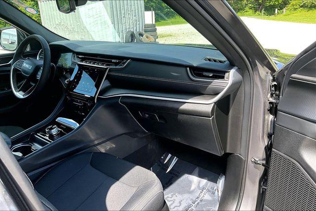 2024 Jeep Grand Cherokee Laredo 4x4