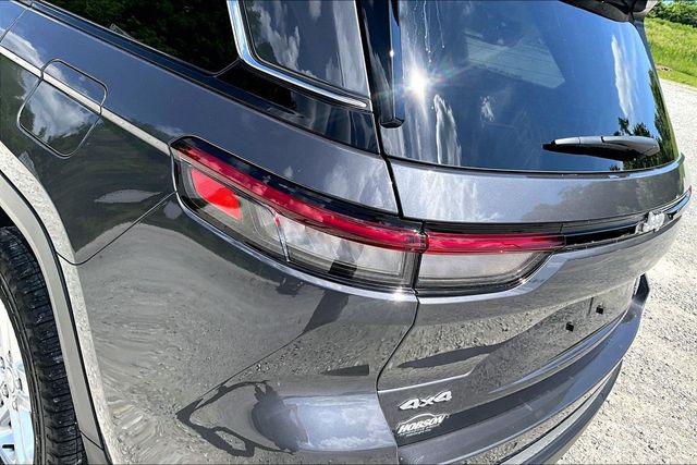 2024 Jeep Grand Cherokee Laredo 4x4