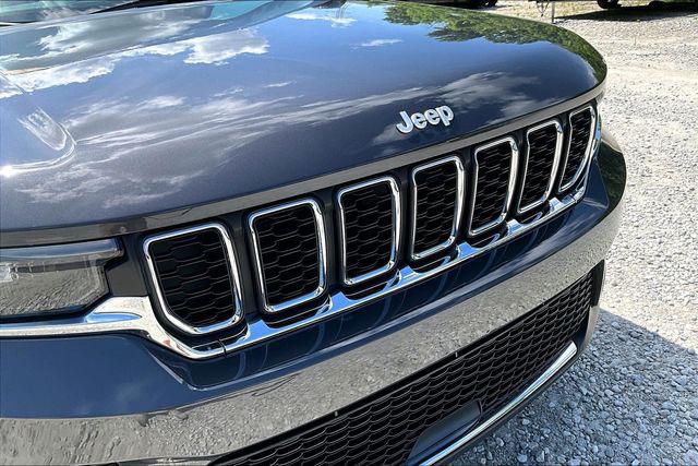 2024 Jeep Grand Cherokee Laredo 4x4
