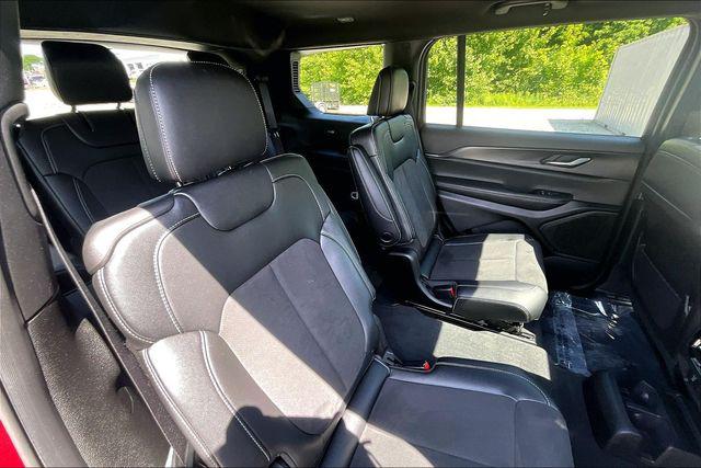 2024 Jeep Grand Cherokee L Altitude X 4x4