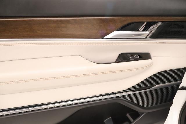 2023 Jeep Grand Wagoneer L Series II 4x4