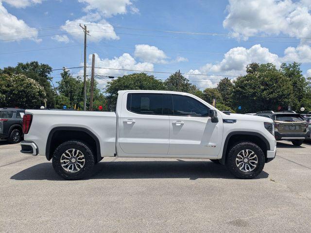 2023 GMC Sierra 1500 4WD Crew Cab Short Box AT4