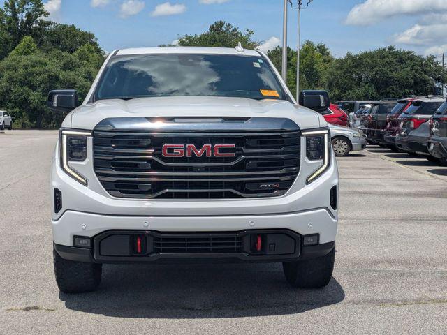 2023 GMC Sierra 1500 4WD Crew Cab Short Box AT4